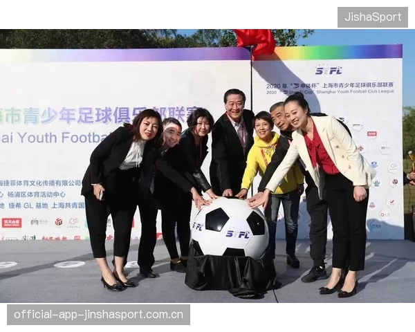 规则从未写降级只适用中小俱乐部——足球联赛规则的真实面相与商业逻辑